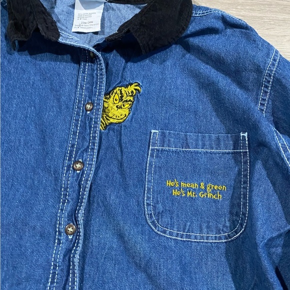 Dr. Seuss He’s Mean &‎ Green Grinch Denim Vintage Button Down - Picture 3 of 5